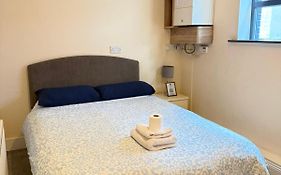 Dormitorio Doble D08